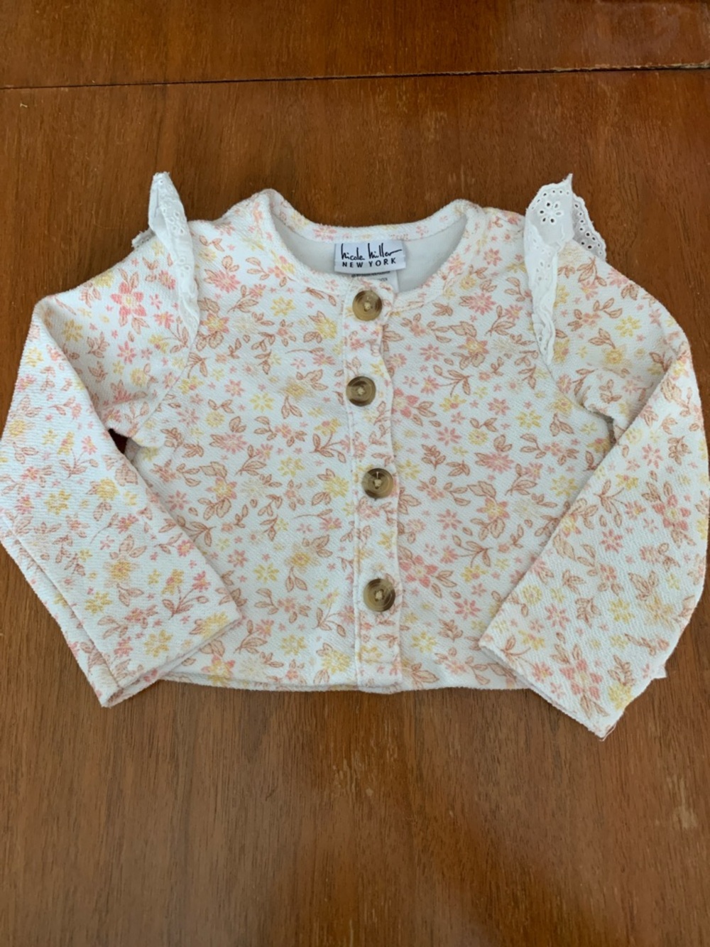 🍓3/$10 Nicole Miller Cream Floral Button Cardigan size 18m